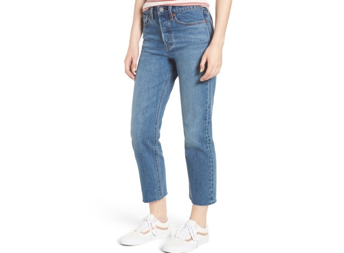 The 10 Most Stylish Mom Jeans for Women – Modern Ratio