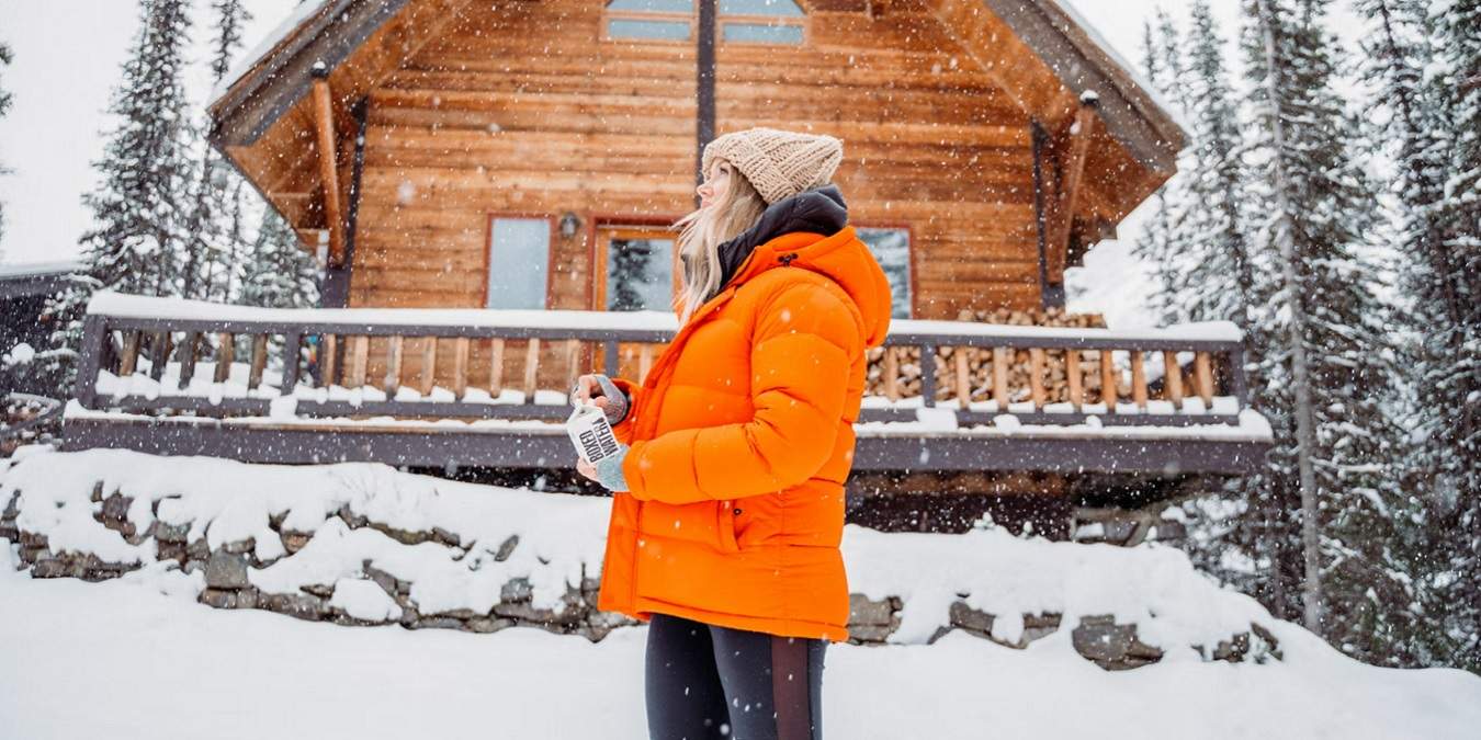 The 10 Warmest Fabrics for Cold Weather and How to Layer Them - Modern Ratio