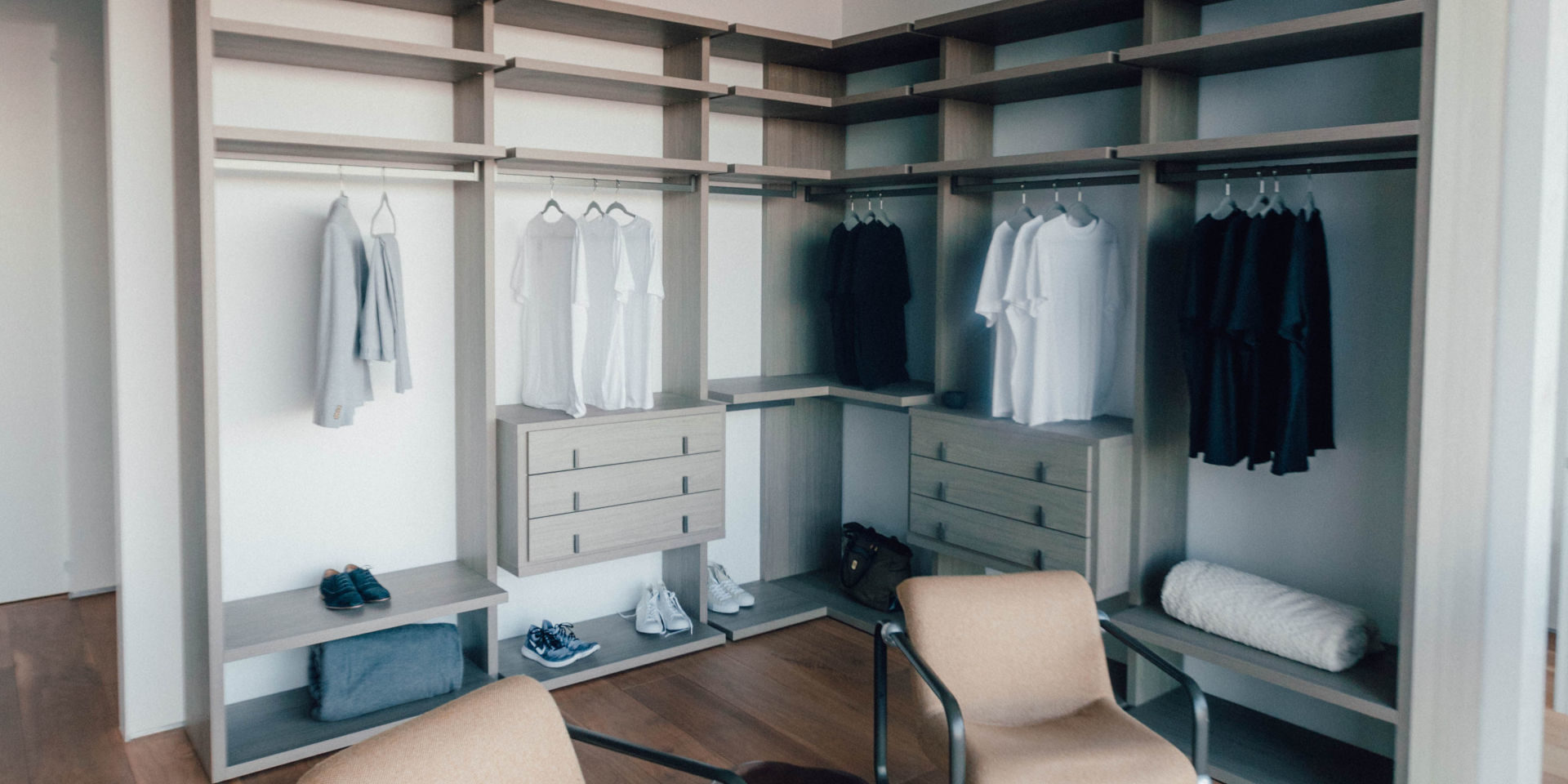 13 Essential Items Every Man Needs In His Wardrobe Modern Ratio